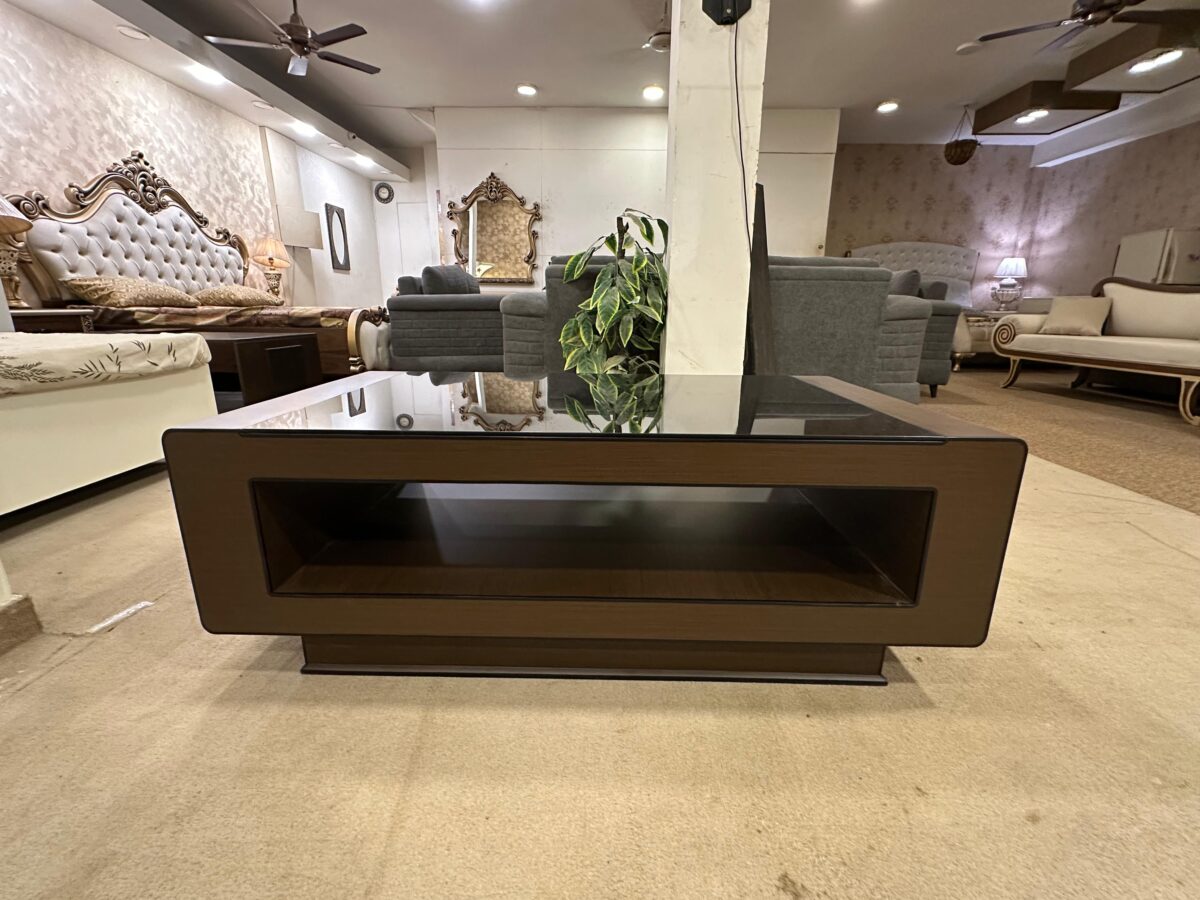 New Modern Table - Image 1