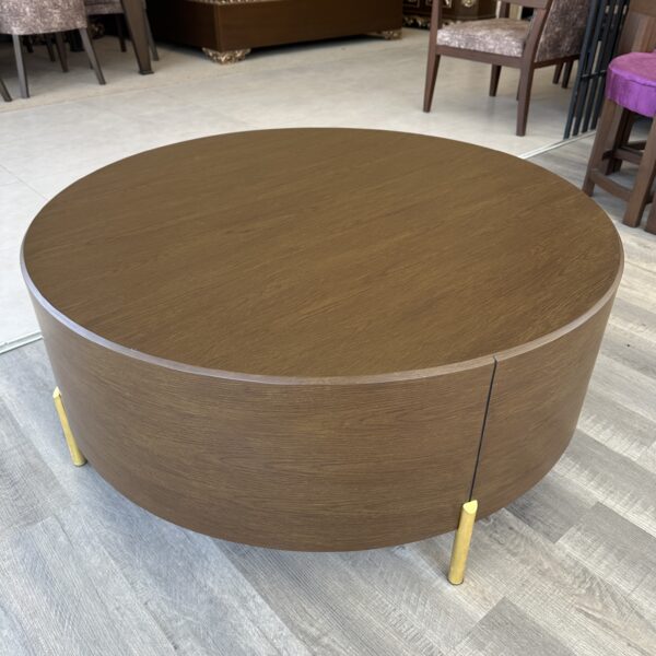 Round Table
